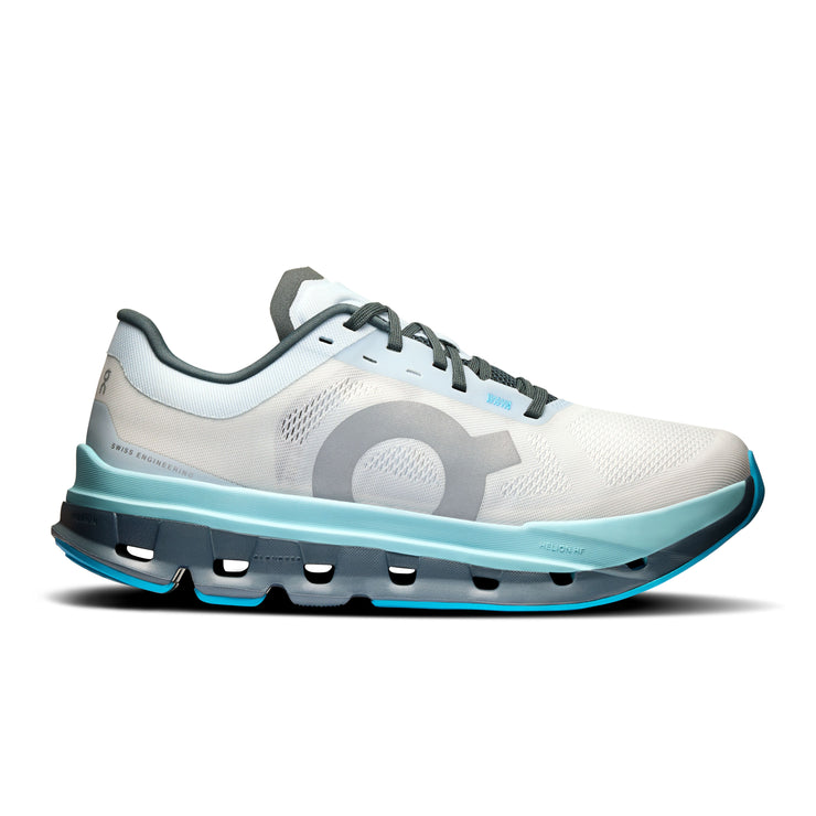 On Cloudflow 5 - Femme